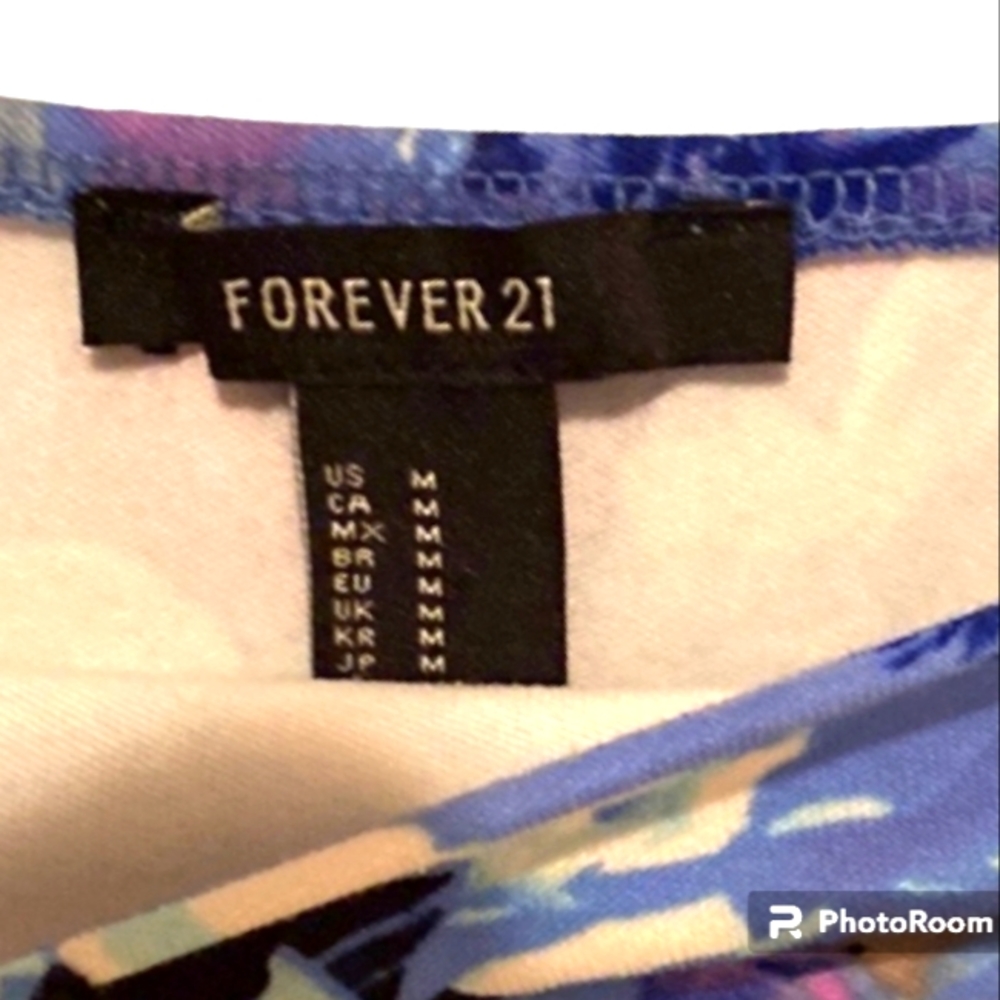 Forever 21 floral dress (M) - Picture 3 of 3